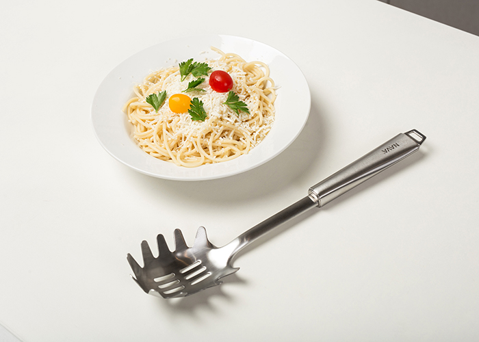 Ανοξείδωτη κουτάλα ζυμαρικών 10-163-007