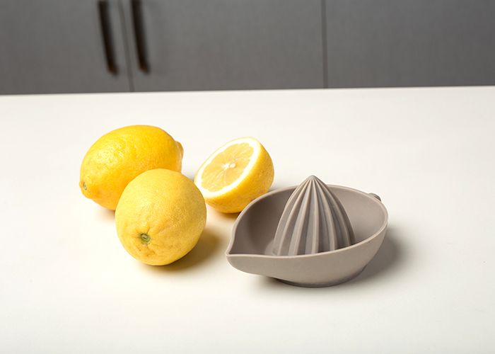 Αποχυμωτής χειρός πλαστικός Misty 13.5cm APOX2