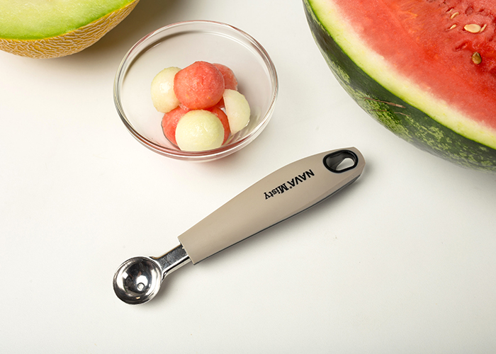 Ανοξείδωτο εργαλείο κοπής φρούτων σε μπάλες Misty 18cm SCOOP3