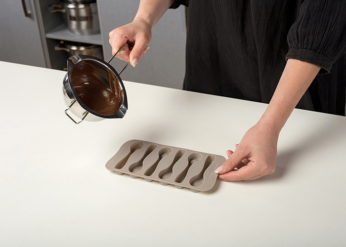 Φόρμα σιλικόνης για σοκολατάκια Misty 21cm FORMA2